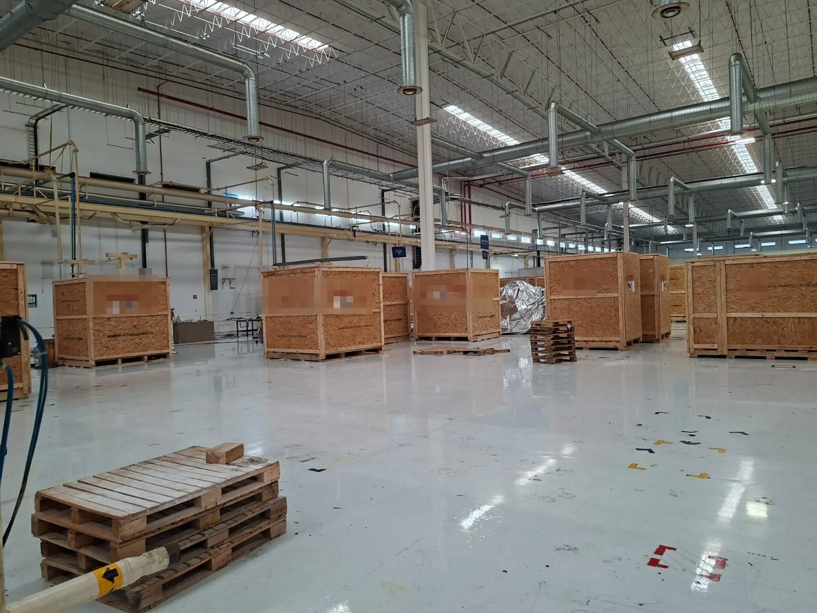 Embalaje de madera industrial fabricado por Hamer Empaques en Monterrey